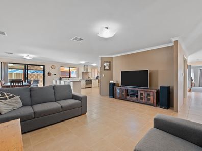 45 Cleland  Crescent, Baldivis WA 6171