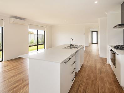 18 Yellowtail Dr, Vasse WA 6280