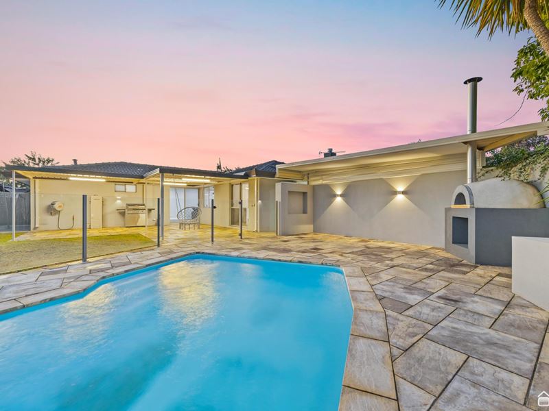 27 Ilex Way, Forrestfield WA 6058