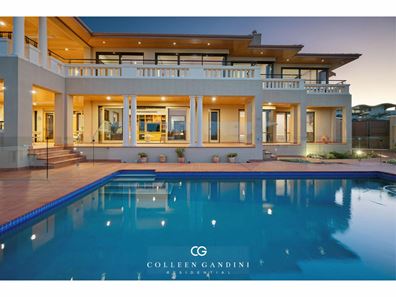 1 Fraser Road, Applecross WA 6153