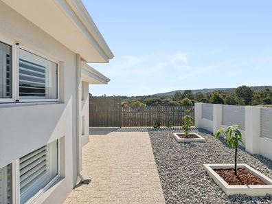 67 Augustus Drive, Jane Brook WA 6056