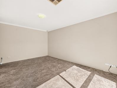 9 Prockter Gardens, Leda WA 6170