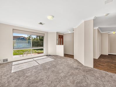 9 Prockter Gardens, Leda WA 6170