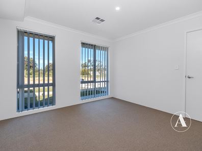 35 Impact Grove, Yanchep WA 6035