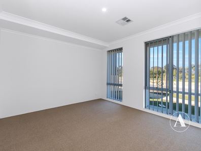 35 Impact Grove, Yanchep WA 6035