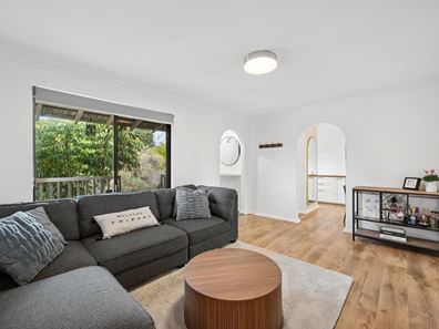 27/8 Gwenyfred Road, Kensington WA 6151