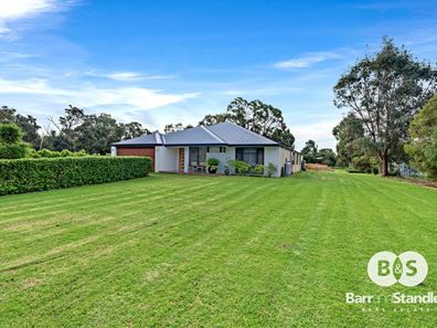 7 Reynolds Road, Capel WA 6271