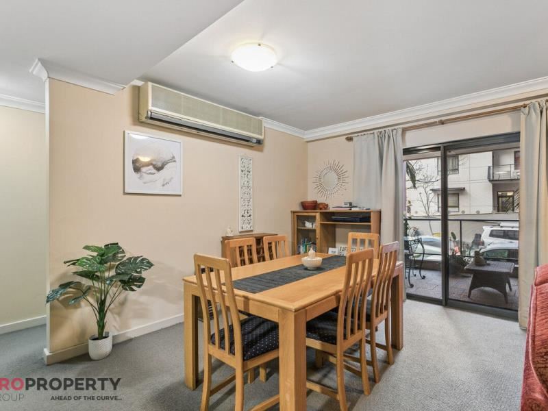 1/118 Mounts Bay Road, Perth