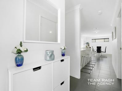 27 Ambersun Avenue, Brabham WA 6055