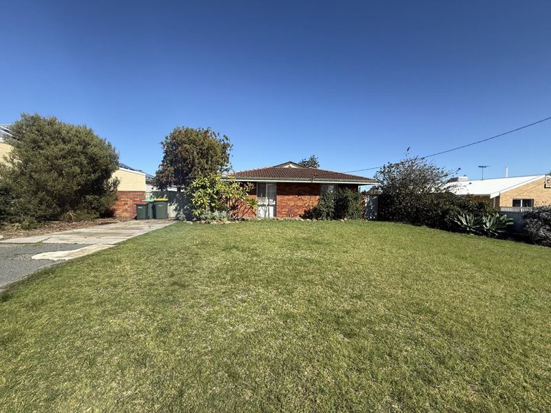 48 Blaxland Way, Padbury WA 6025