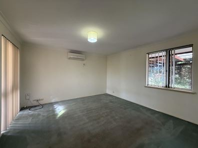 48 Blaxland Way, Padbury WA 6025