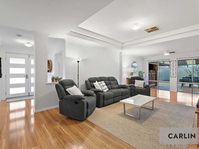 8 Touchell Retreat, Atwell WA 6164