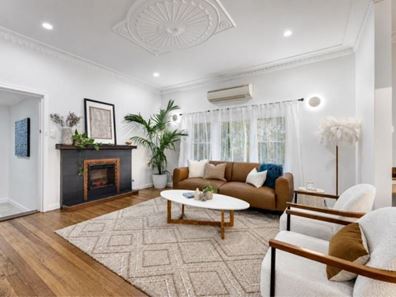 465 Viveash Road, Swan View WA 6056