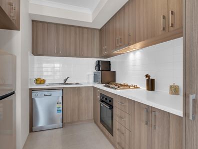 8/180 Kent St, Rockingham WA 6168