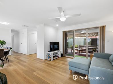 2/29 Kimbara Street, Nollamara WA 6061