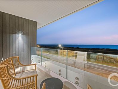 324 West Coast Highway, Scarborough WA 6019