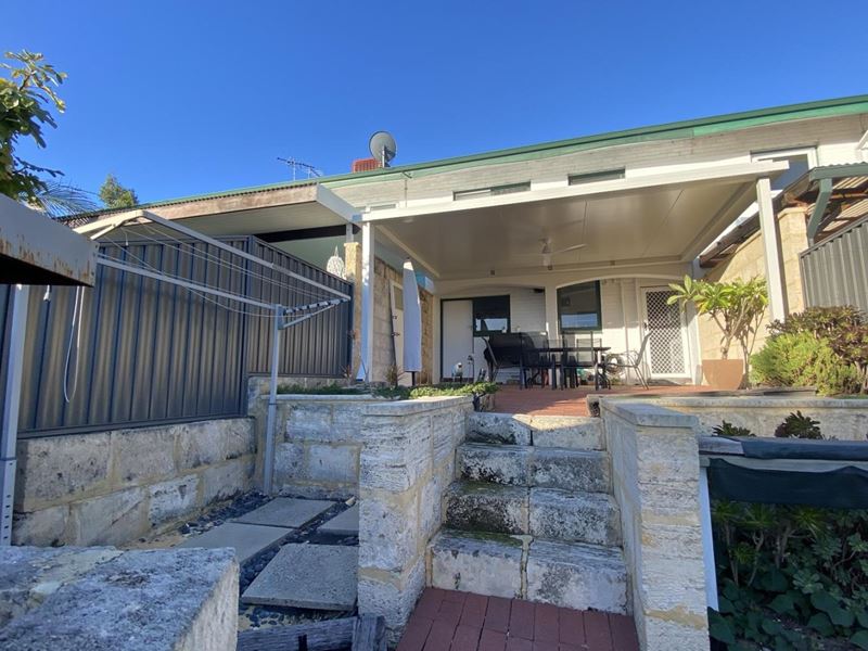 1A Myrtle Avenue, Sorrento WA 6020