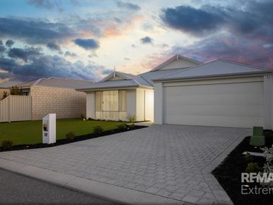 17 Hatchway Road, Alkimos WA 6038