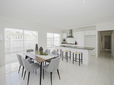 34 Barro Bend, Yanchep WA 6035