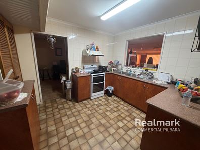 18 Forrest Avenue, Newman WA 6753