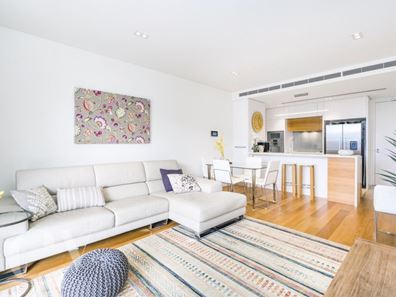 17/9 McCabe Street, North Fremantle WA 6159