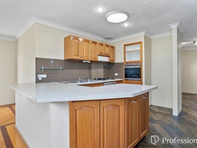 3B Ellara Court, Alexander Heights WA 6064