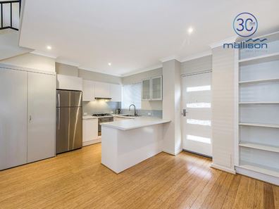8/386 Stirling Street, Highgate WA 6003
