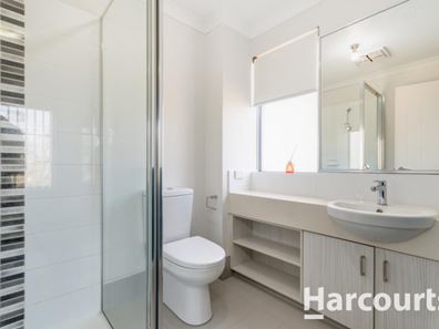 28/2 Royston Link, Butler WA 6036