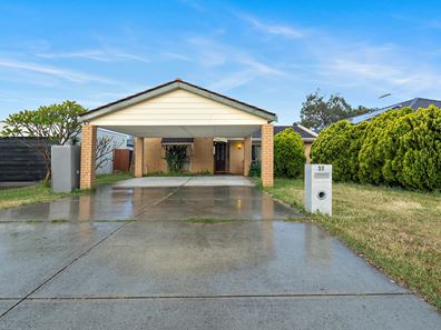 31 Huggins Road, Thornlie WA 6108