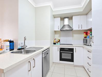 11/61 Hardey Road, Belmont WA 6104