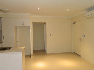 11/61 Hardey Road, Belmont WA 6104