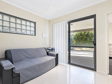 11/61 Hardey Road, Belmont WA 6104