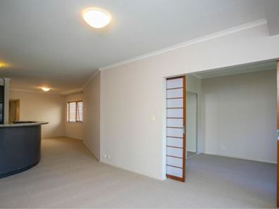 12/16 Kings Park Road, West Perth WA 6005