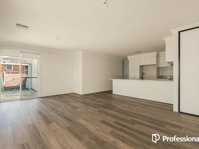 27A Curlington Crescent, Balga WA 6061