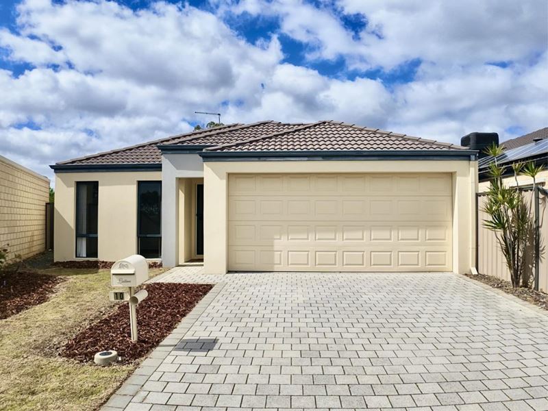 10 Wardle Court, Piara Waters WA 6112