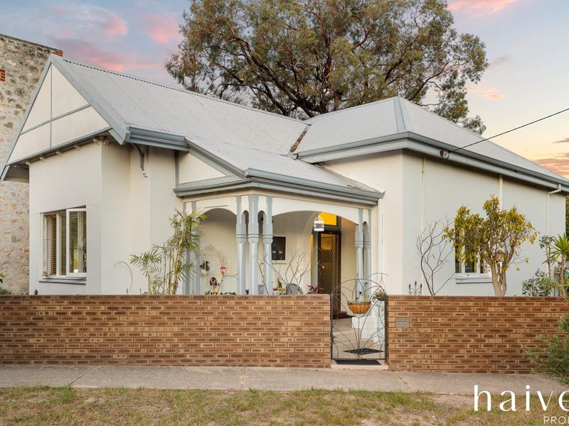 4 Manning Street, Fremantle