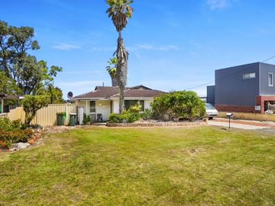 16 Seabird Place, Craigie WA 6025