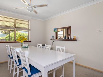 1/6 Rason Street, Victory Heights WA 6432