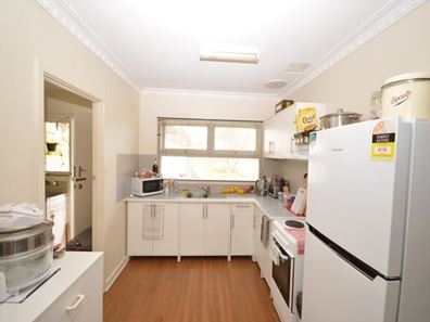 23 Eacott Street, Mandurah WA 6210