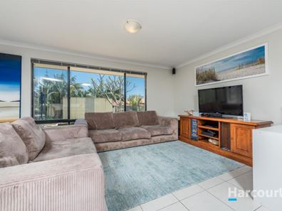 88 St Barnabas Boulevard, Quinns Rocks WA 6030