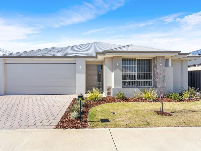 20 Clementine Boulevard, Treeby WA 6164