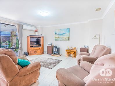 13 Jansz Rd, Dalyellup WA 6230