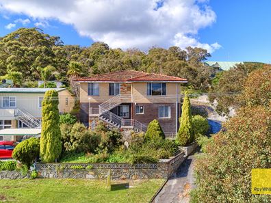 2 Munster Avenue, Mount Clarence WA 6330