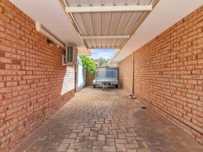 2/8 Merope Close, Rockingham WA 6168