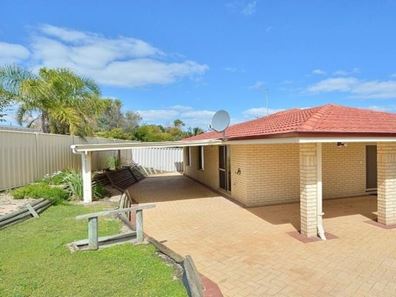 1/6 DORY CLOSE, Halls Head WA 6210