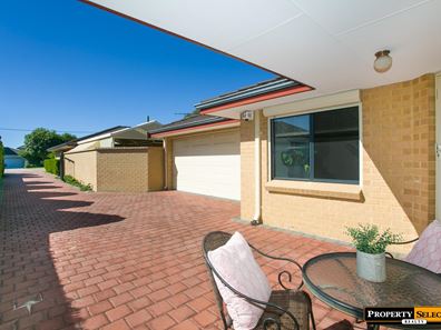 18b Woodchester Road, Nollamara WA 6061