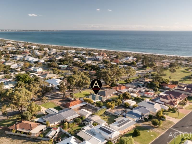 8 Madora Beach Road, Madora Bay