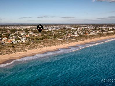 8 Madora Beach Road, Madora Bay WA 6210