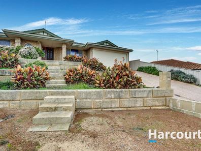 11 Lambourne Place, Halls Head WA 6210