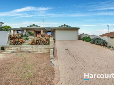 11 Lambourne Place, Halls Head WA 6210
